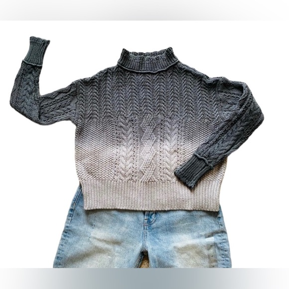Anthropologie Ombré Sweater size Med - Picture 5 of 8